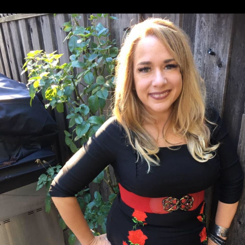 Meet your Posher, Evonne